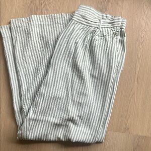 Abercrombie & Fitch Gray and White Striped Pants
